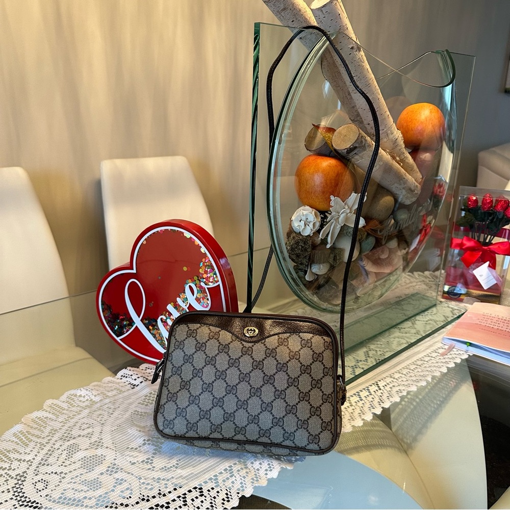 💯 % authentic Gucci bag